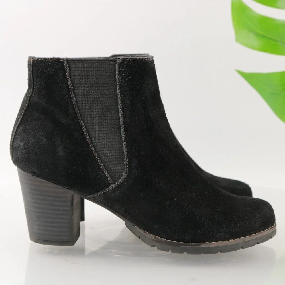 Clarks Women's Pause Camelia Boot Size 7 Chelsea Black Suede Block Heel Comfy - Picture 4 of 13